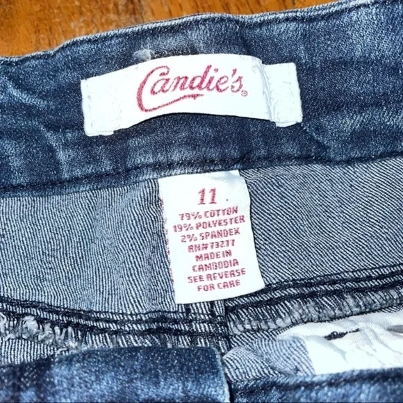 Candies Jean Shorts - Picture 4 of 5